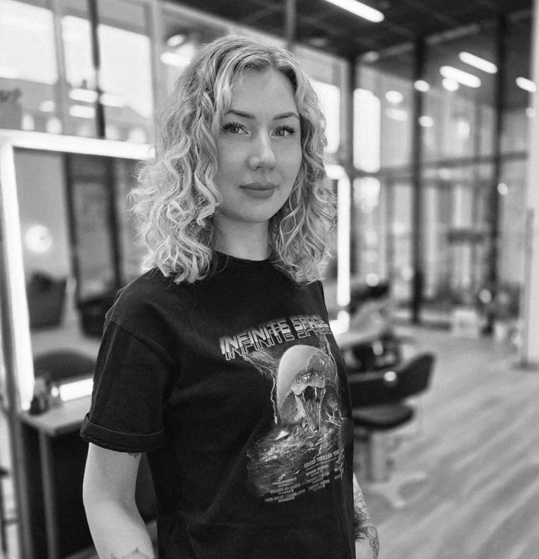 Marina - vEx Frisør